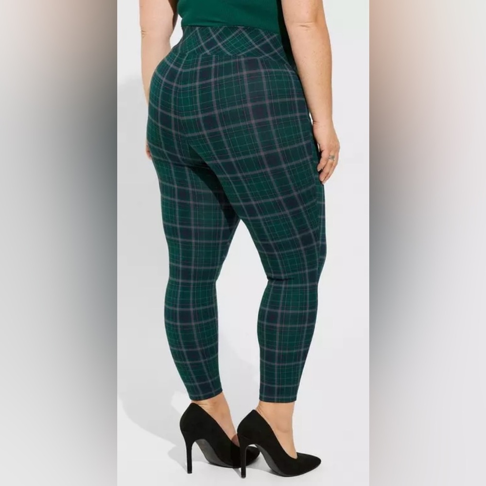 Torrid Green, Blue, & Gray Plaid Studio Pixie Luxe Ponte Skinny Pants 2X Short M